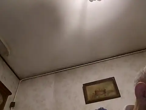 mariusica1@xh's cam snapshot