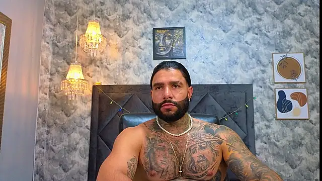 Apolo_rousse1's cam snapshot