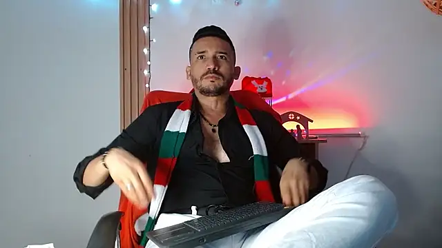 Reiko_85_'s cam snapshot