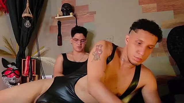 AngeloandEdward's cam snapshot