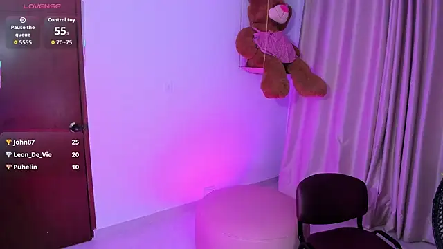 KaattySweet_'s cam snapshot