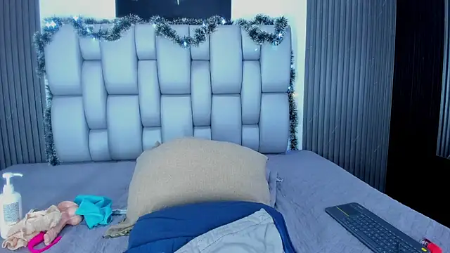 Charlotte-Smithh's cam snapshot