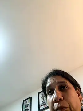 siri_duque's cam snapshot