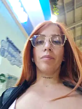 Alis_xxx's cam snapshot