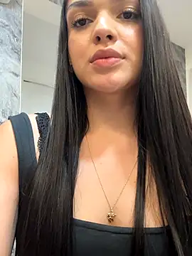 catalina_garciaa's cam snapshot