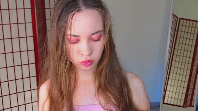 SilentLily's cam snapshot