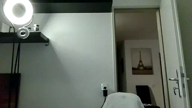 alpha-hunk live sex cam