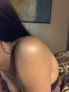 Jasmine_FullsShine's cam snapshot