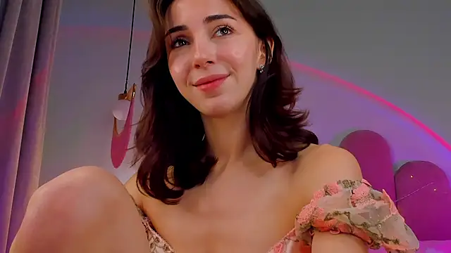 ElsaYoung's cam snapshot