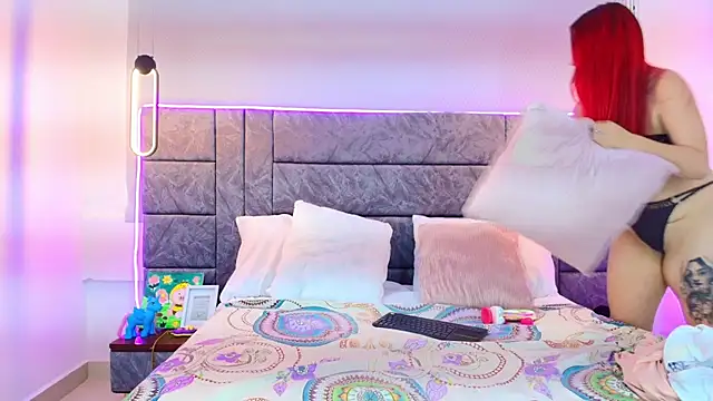 Dakota_Megan_69's cam snapshot