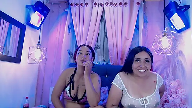 hottt_girl_lesbian's cam snapshot