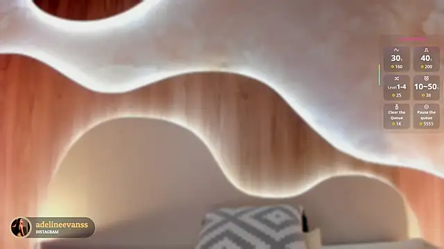 AdelineEvanss's cam snapshot