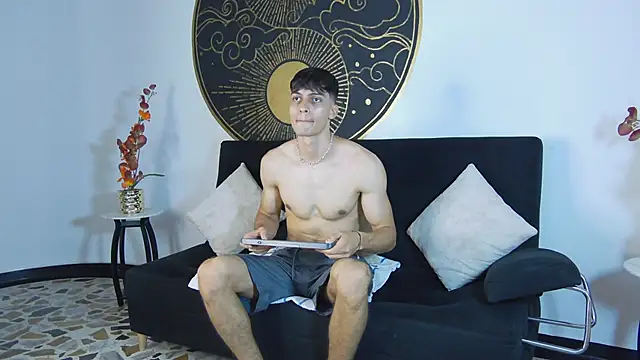 AlessioVitale's cam snapshot