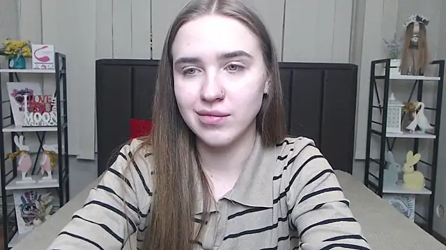 LauraHlot's cam snapshot