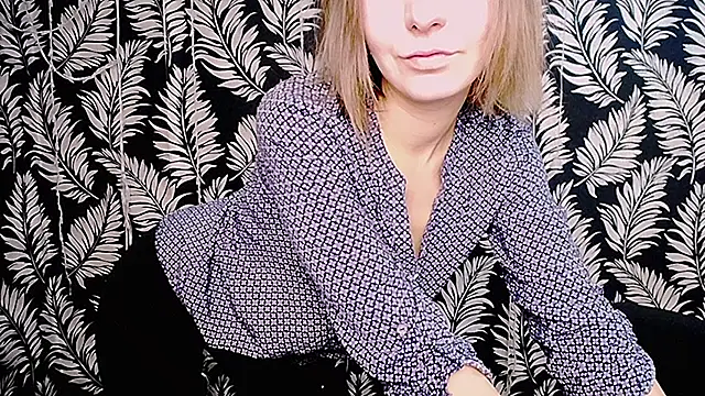 Peggy_f_'s cam snapshot