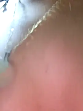 Sweed-virgin-pussy's cam snapshot