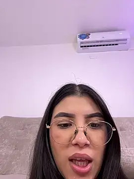 Julietalcl's cam snapshot