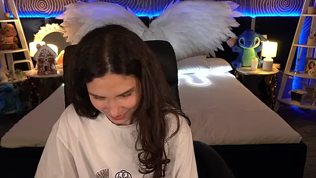 BabyFlowerr's cam snapshot