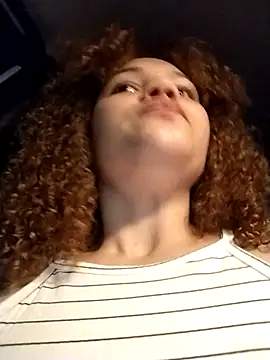 SirenRouge_69's cam snapshot