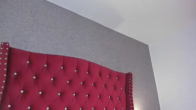 alahia_hank's cam snapshot