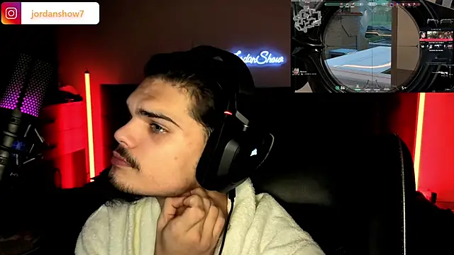 JordanShow's cam snapshot