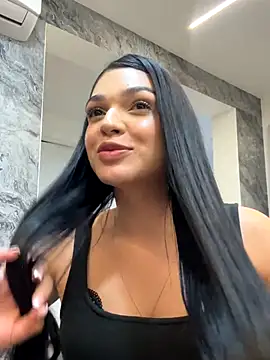 catalina_garciaa's cam snapshot