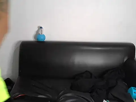 AXionX's cam snapshot