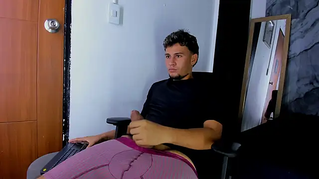 Alan-Smith1's cam snapshot