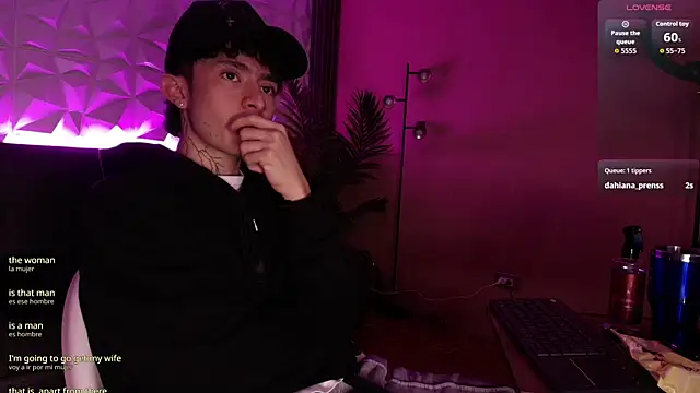 troy_rouge's cam snapshot