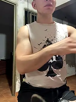 AlexanderBianchi2's cam snapshot