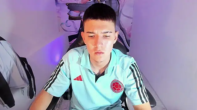 Aleck_Boy's cam snapshot