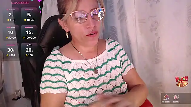 Chayla_Ruiz's cam snapshot