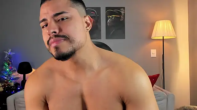 ApoloMakris's cam snapshot