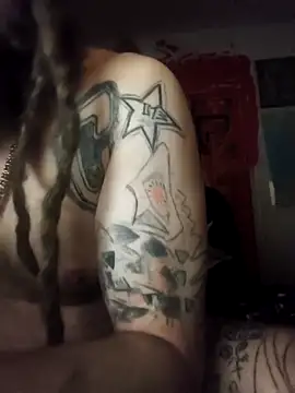 Ozomitro live sex cam