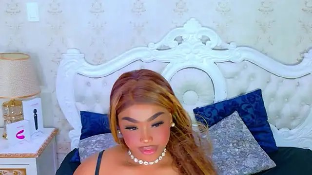 TianahGlow's cam snapshot