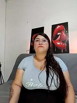 SafiroFer's cam snapshot