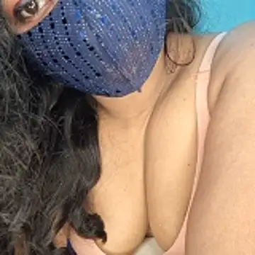 Bristy- live sex cam