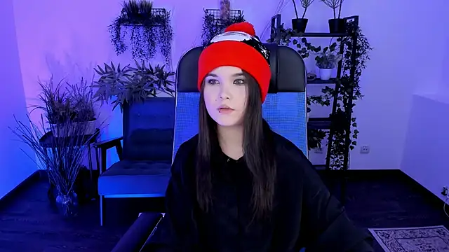 Elainebeness's cam snapshot