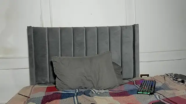 luxuryheaven_8's cam snapshot