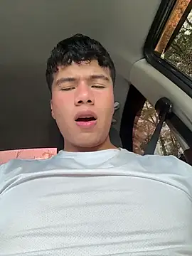 Logan_smith1 live sex cam