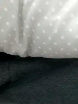 Valencianoo411's cam snapshot