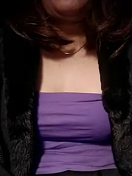 YiyinLy's cam snapshot