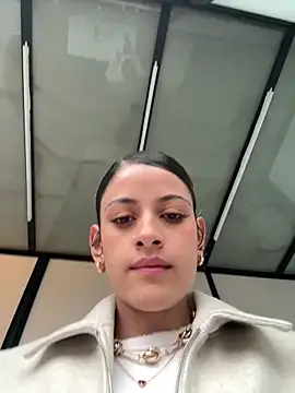 alana15 live sex cam