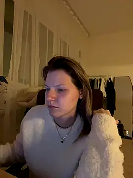 MaryHiggins live sex cam