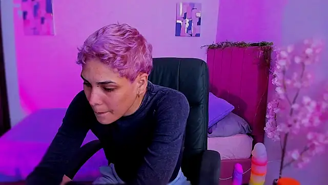 Charlee_pink's cam snapshot