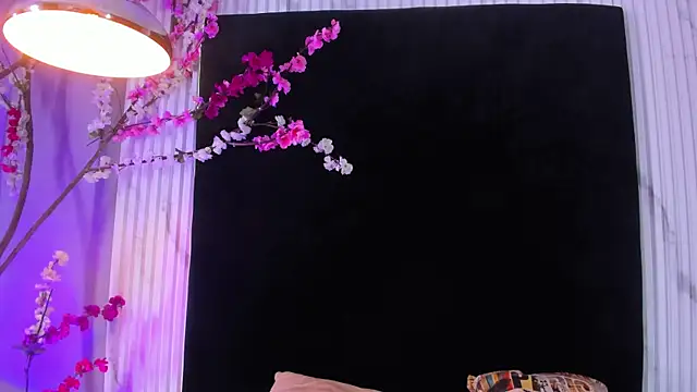 MONIK_FOX_CR's cam snapshot