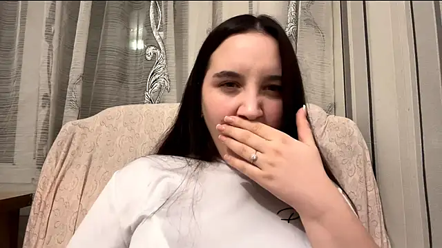 DaisyMolly's cam snapshot