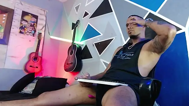 MagnusFrost live sex cam