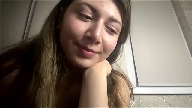 lunary_dr's cam snapshot