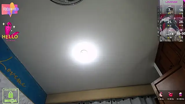 Mia_Duque1999's cam snapshot